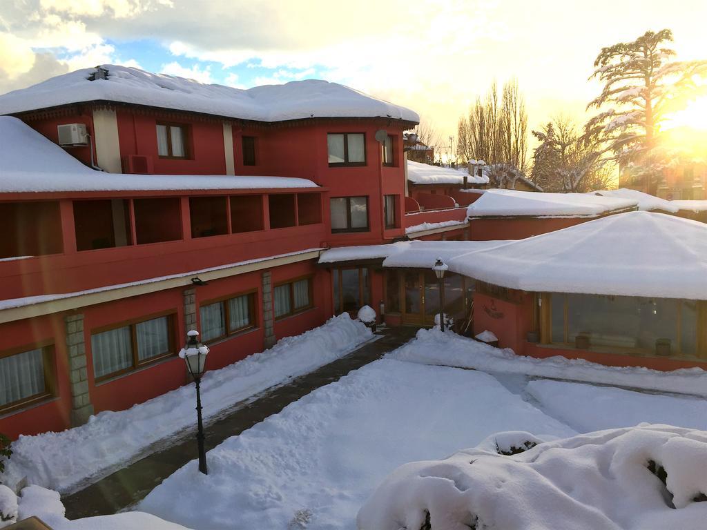 Hotel Del Lago Puigcerda Exterior photo